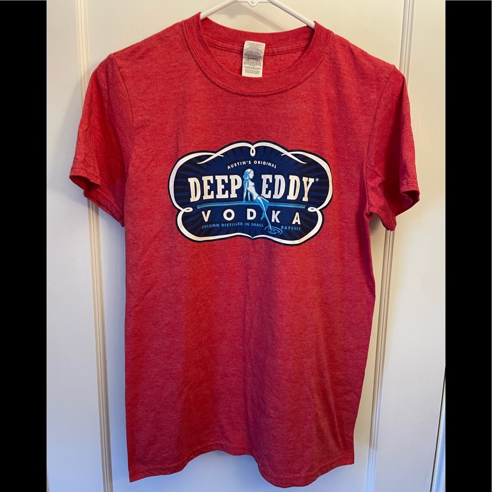 Deep Eddy’s Vodka red T-shirt. Size small